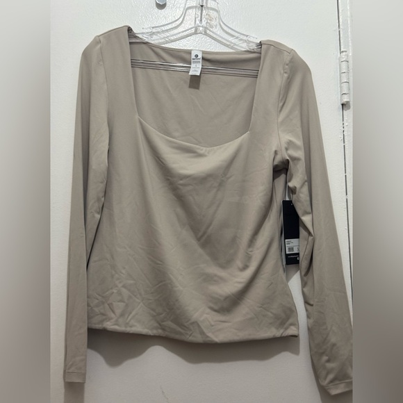 90 Degree By Reflex Women’s square neck top size L - Picture 3 of 7